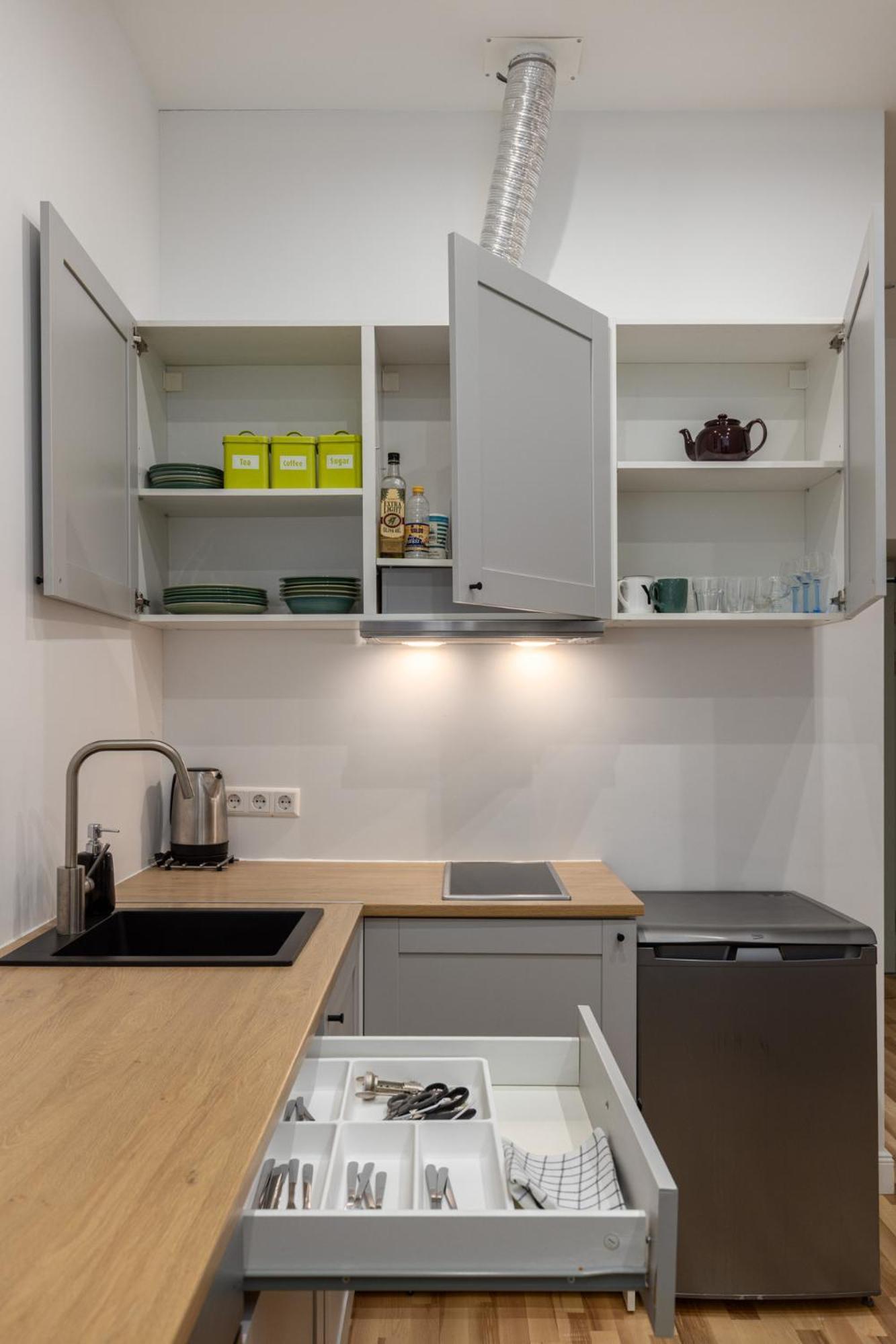 Modern Next To Jrt